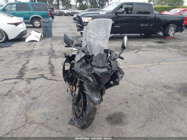 JYARM38Y0RA002731 Yamaha Yzf690