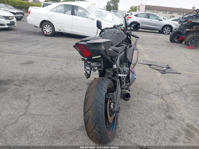 JYARM38Y0RA002731 Yamaha Yzf690