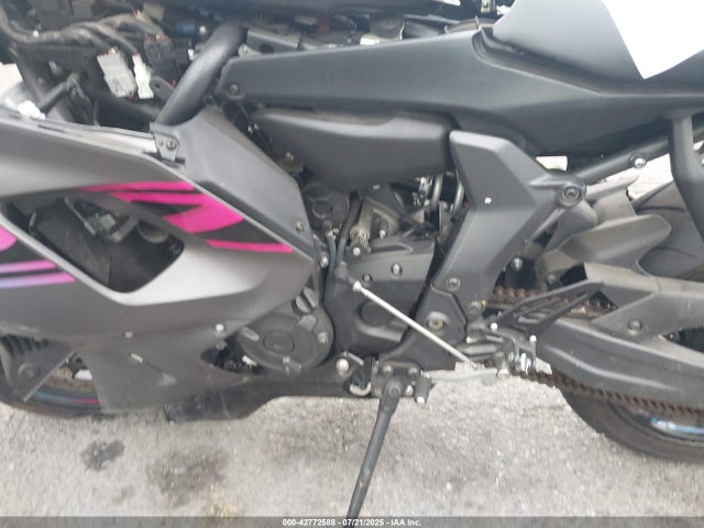 JYARM38Y0RA002731 Yamaha Yzf690