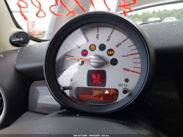 2011 MINI COOPER S WMWSV3C57BTY15457 Photo 6