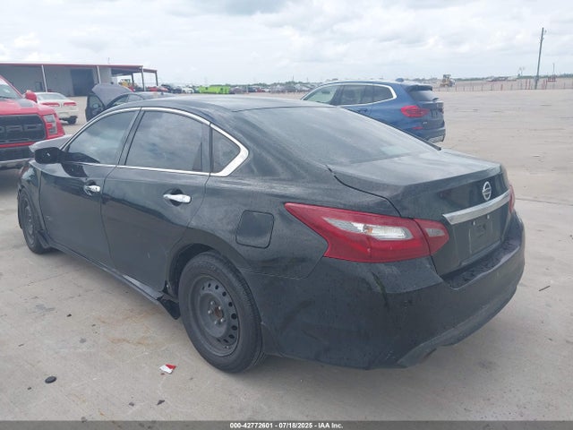 Nissan 2018 2018 1N4AL3AP7JC476258 Image 3