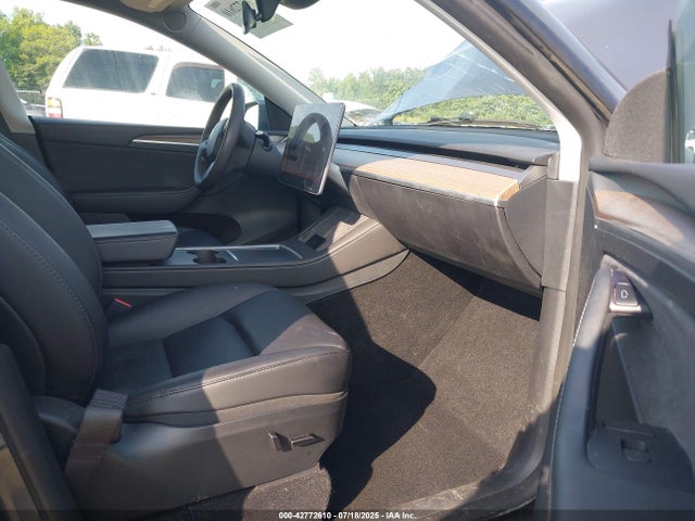 2023 TESLA MODEL Y 7SAYGDEE8PF887386 Photo 4