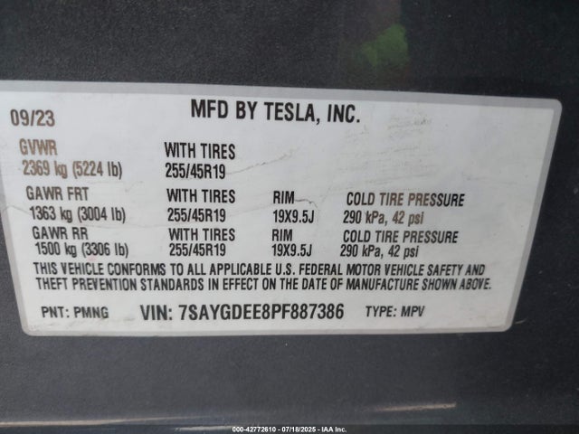 2023 TESLA MODEL Y 7SAYGDEE8PF887386 Photo 8