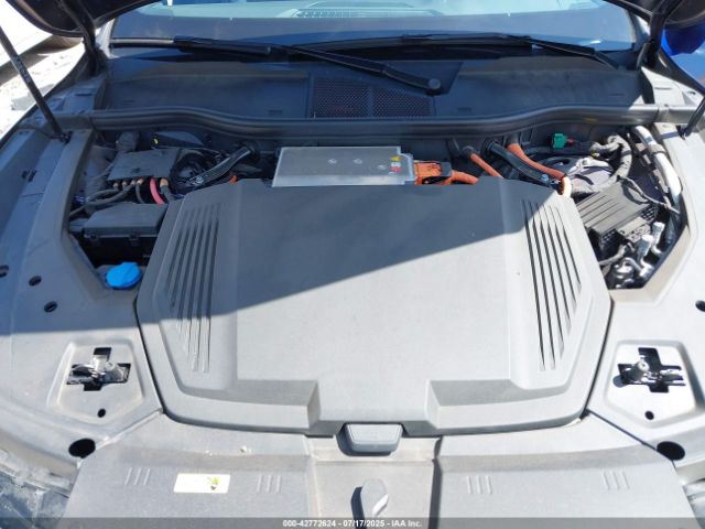 2022 AUDI E-TRON WA1LAAGE5NB025516 Photo 9