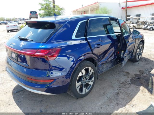2022 AUDI E-TRON WA1LAAGE5NB025516 Photo 3