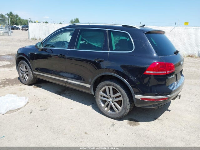 WVGEF9BP6GD011893 Volkswagen Touareg