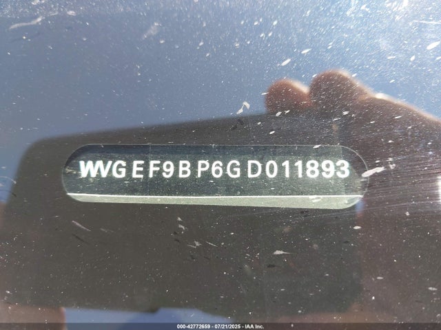 WVGEF9BP6GD011893 Volkswagen Touareg