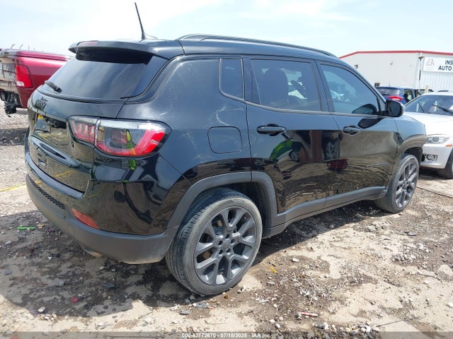 Jeep Compass 2021 3C4NJCEB7MT545779 Image 4