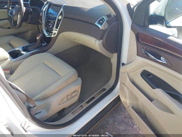 2014 CADILLAC SRX 3GYFNEE38ES687234 Photo 4