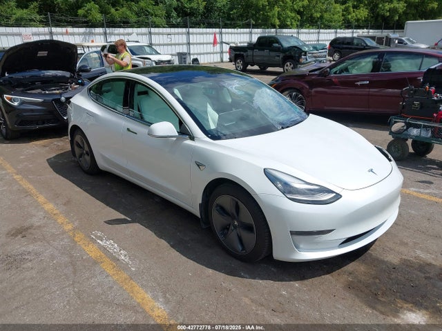 2019 TESLA MODEL 3 5YJ3E1EB1KF421549 Photo 0