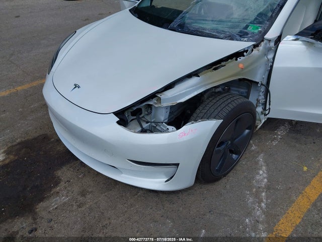 2019 TESLA MODEL 3 5YJ3E1EB1KF421549 Photo 5