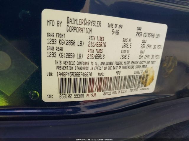 2006 CHRYSLER TOWN & COUNTRY 1A4GP45R36B746670 Photo 8