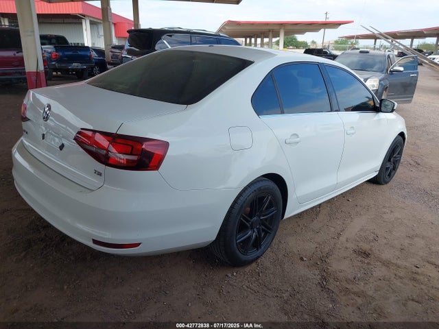 3VW2B7AJ4HM327008 Volkswagen 1.4 tsi