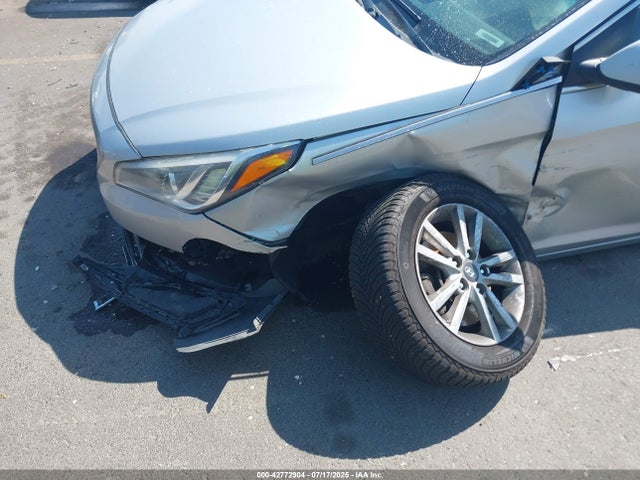 5NPE24AF8HH530869 Hyundai 2017