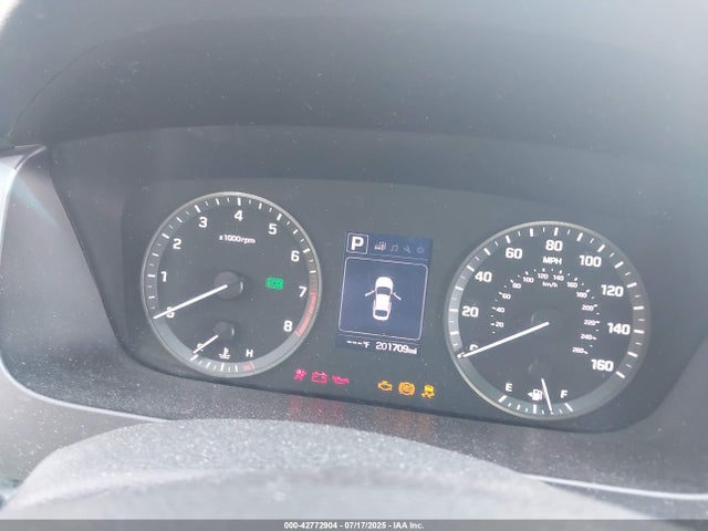 5NPE24AF8HH530869 Hyundai 2017