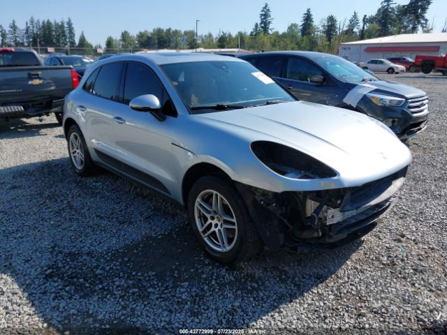 2017 PORSCHE MACAN WP1AA2A51HLB09566 Photo 0