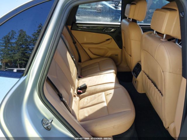 2017 PORSCHE MACAN WP1AA2A51HLB09566 Photo 7