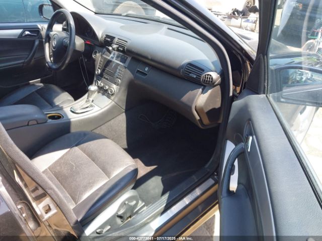 2005 MERCEDES-BENZ C 230 WDBRF40J25F559798 Photo 4