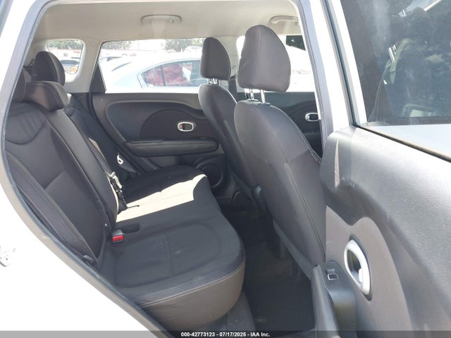 KNDJN2A25J7535254 KIA g