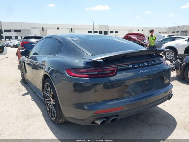 2018 PORSCHE PANAMERA WP0AF2A71JL140505 Photo 2