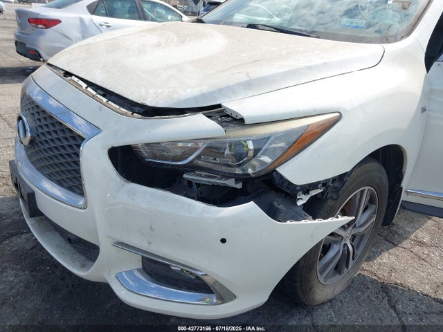 Infiniti 2017 2017 5N1DL0MN6HC554776 Image 6