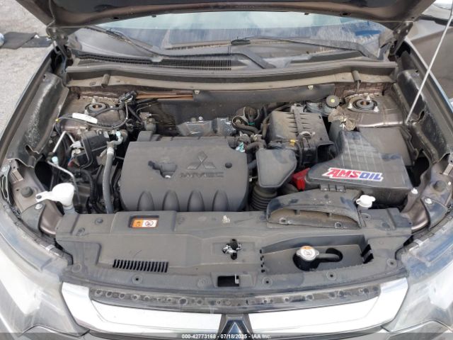 2016 MITSUBISHI OUTLANDER JA4AZ3A35GZ018868 Photo 9
