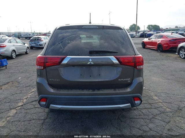 Mitsubishi mivec 2016 JA4AZ3A35GZ018868 Image 16