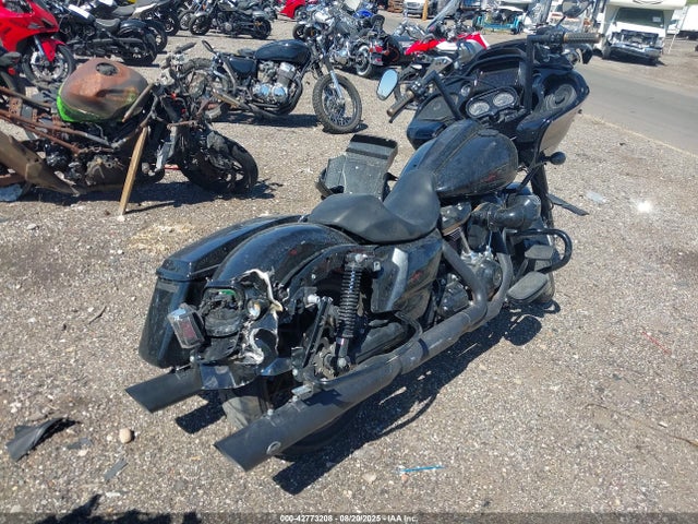 2023 HARLEY-DAVIDSON FLTRXST 1HD1ACL13PB613931 Photo 3