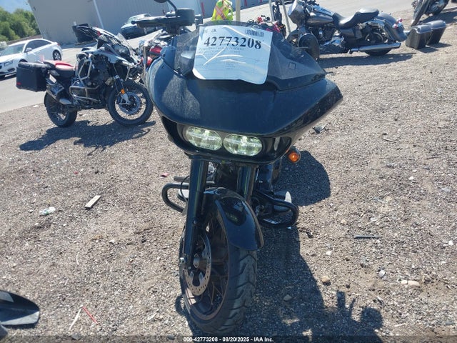 2023 HARLEY-DAVIDSON FLTRXST 1HD1ACL13PB613931 Photo 4