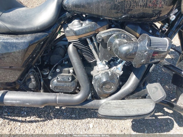 2023 HARLEY-DAVIDSON FLTRXST 1HD1ACL13PB613931 Photo 7