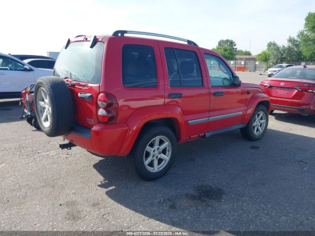 2005 JEEP LIBERTY 1J4GK58K25W527189 Photo 3