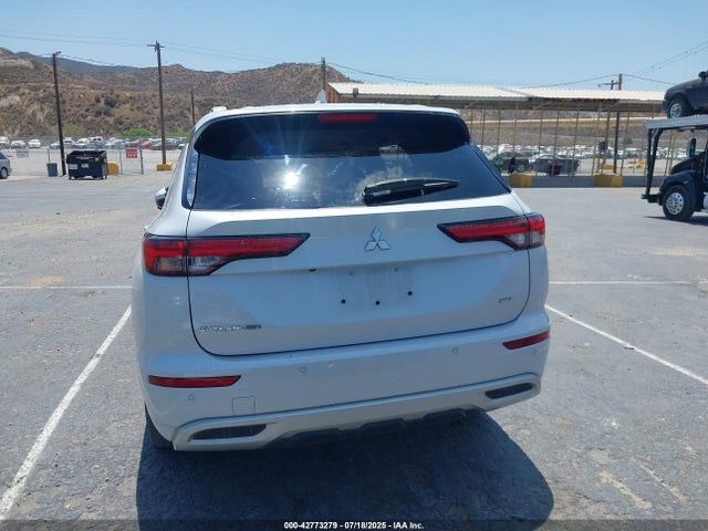 Mitsubishi Outlander 2023 JA4J3VA8XPZ047663 Image 17