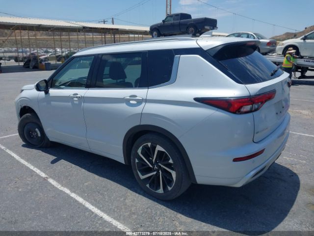 2023 MITSUBISHI OUTLANDER JA4J3VA8XPZ047663 Photo 2