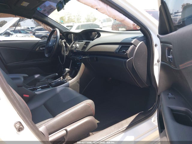 1HGCR2F15HA169307 Honda k24w1