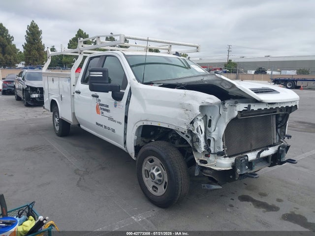 Chevrolet l8t 2022 1GB2WLE77NF153451 Image 6