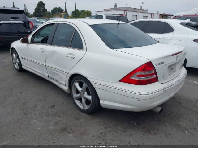 2005 MERCEDES-BENZ C 230 WDBRF40J45F716960 Photo 2