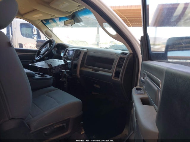 3C6JR6DG7HG790366 RAM 1500