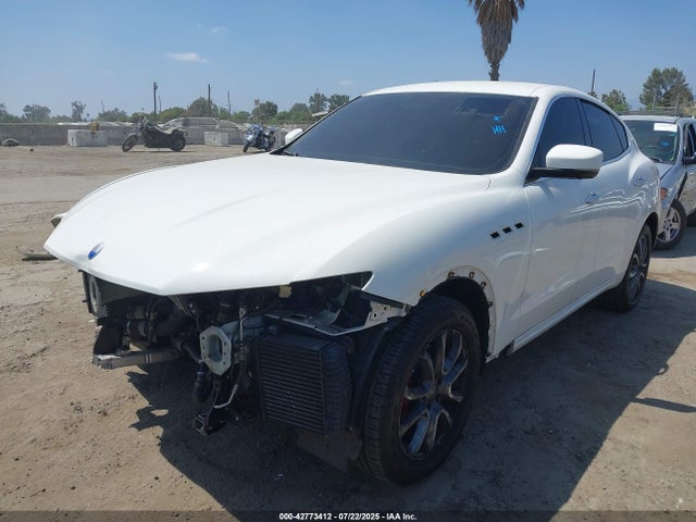ZN661XUA2KX320710 Maserati m156d