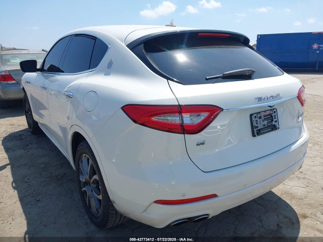 ZN661XUA2KX320710 Maserati m156d