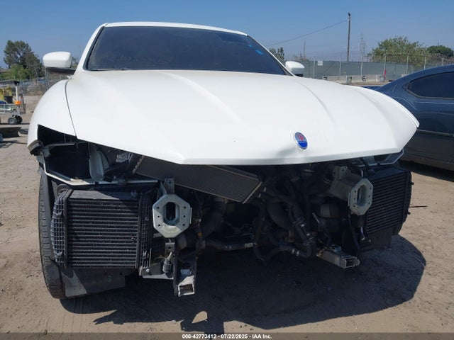 ZN661XUA2KX320710 Maserati m156d