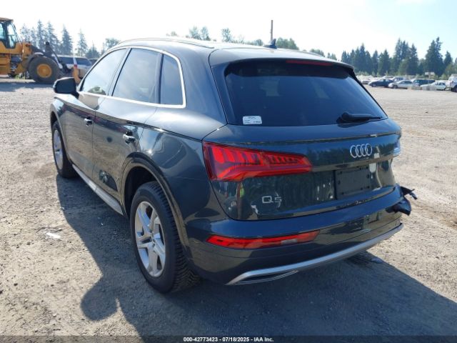 2019 AUDI Q5 WA1ANAFY7K2094193 Photo 2