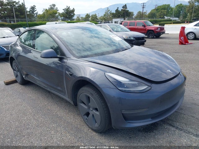 2022 TESLA MODEL 3 5YJ3E1EB7NF169813 Photo 0