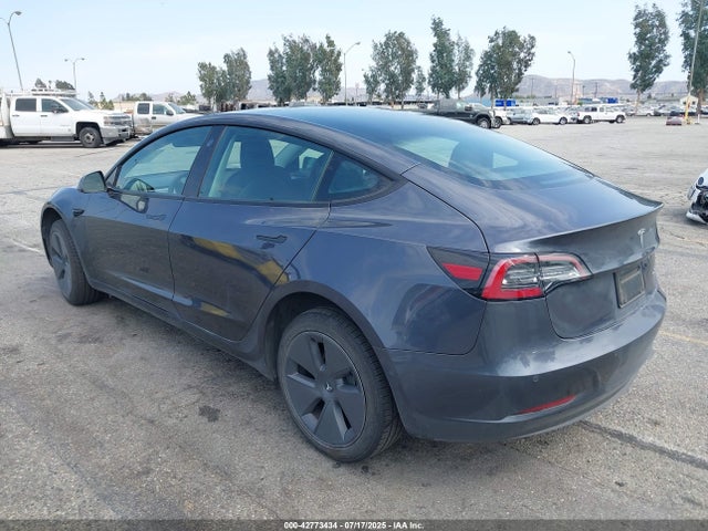 2022 TESLA MODEL 3 5YJ3E1EB7NF169813 Photo 2