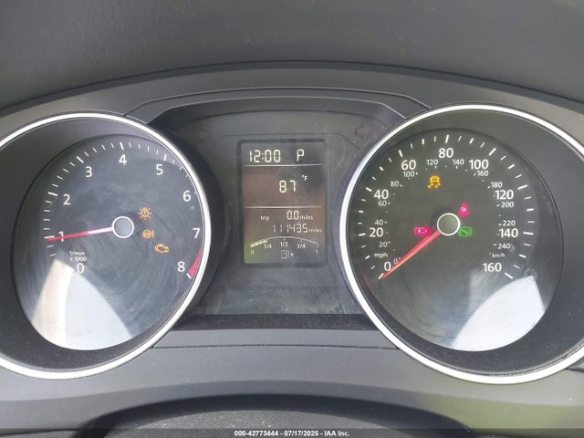 3VWD17AJ9FM218617 Volkswagen 2015