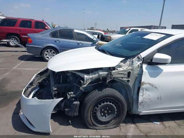 Nissan Sentra 2016 3N1AB7AP8GY271300 Image 6