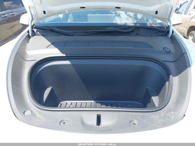 2022 TESLA MODEL Y 7SAYGAEE5NF569303 Photo 9