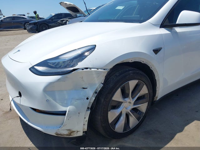 2022 TESLA MODEL Y 7SAYGAEE5NF569303 Photo 5