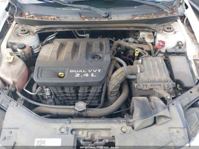 2014 CHRYSLER 200 1C3CCBAB0EN142279 Photo 9