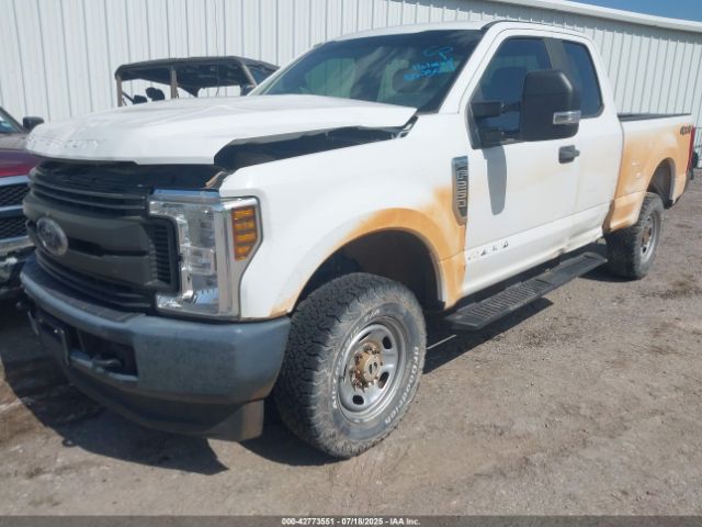 2018 FORD F-250 1FT7X2B61JEC63030 Photo 1