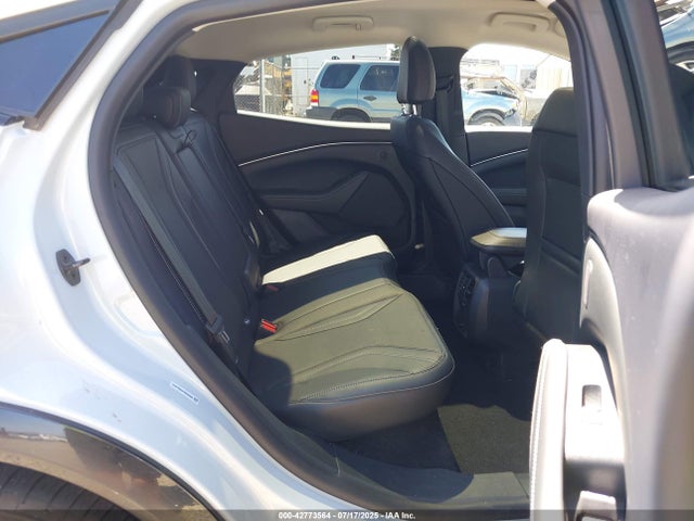 Ford 2023 2023 3FMTK3S54PMA83808 Image 8